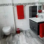 With 2 Bedrooms *